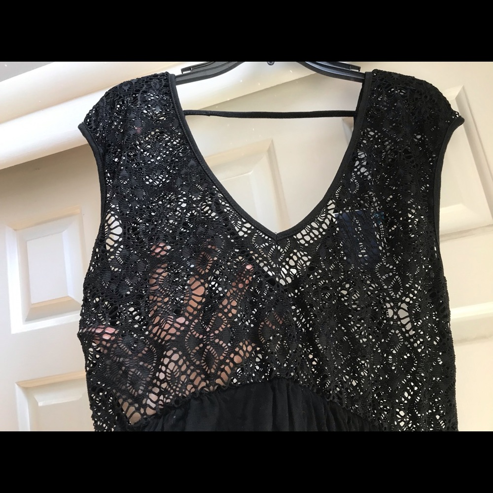 Blue Island half crocheted black maxi dress NWT
